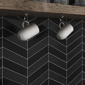 CHEVRON BLACK GAUCHE MATT