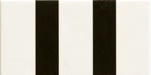 PARALLEL BLACK