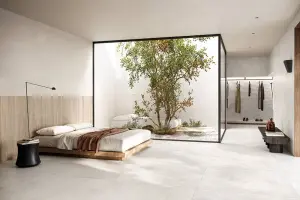 WHITE MATT R